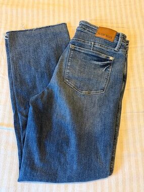 Judy Blue Women's Straight Leg Jeans - Medium Blue Wash